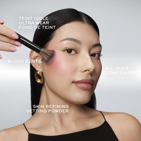 LANCÔME Teint Idole Ultra Wear - Fixierendes Kompaktpuder LANCÔME Teint Idole Ultra Wear - Fixierendes Kompaktpuder